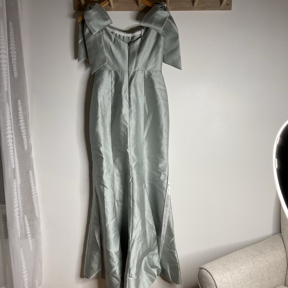 ALFRED SUNG Off Shoulder Bow Satin Corset Fit/Flare Skirt Willow GreenMaxi Dress - Picture 5 of 13